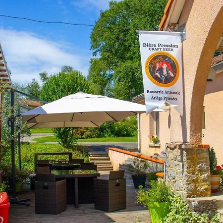 Camping - Piscine - Ccbaieb Montjoie-en-Couserans Bagian luar foto