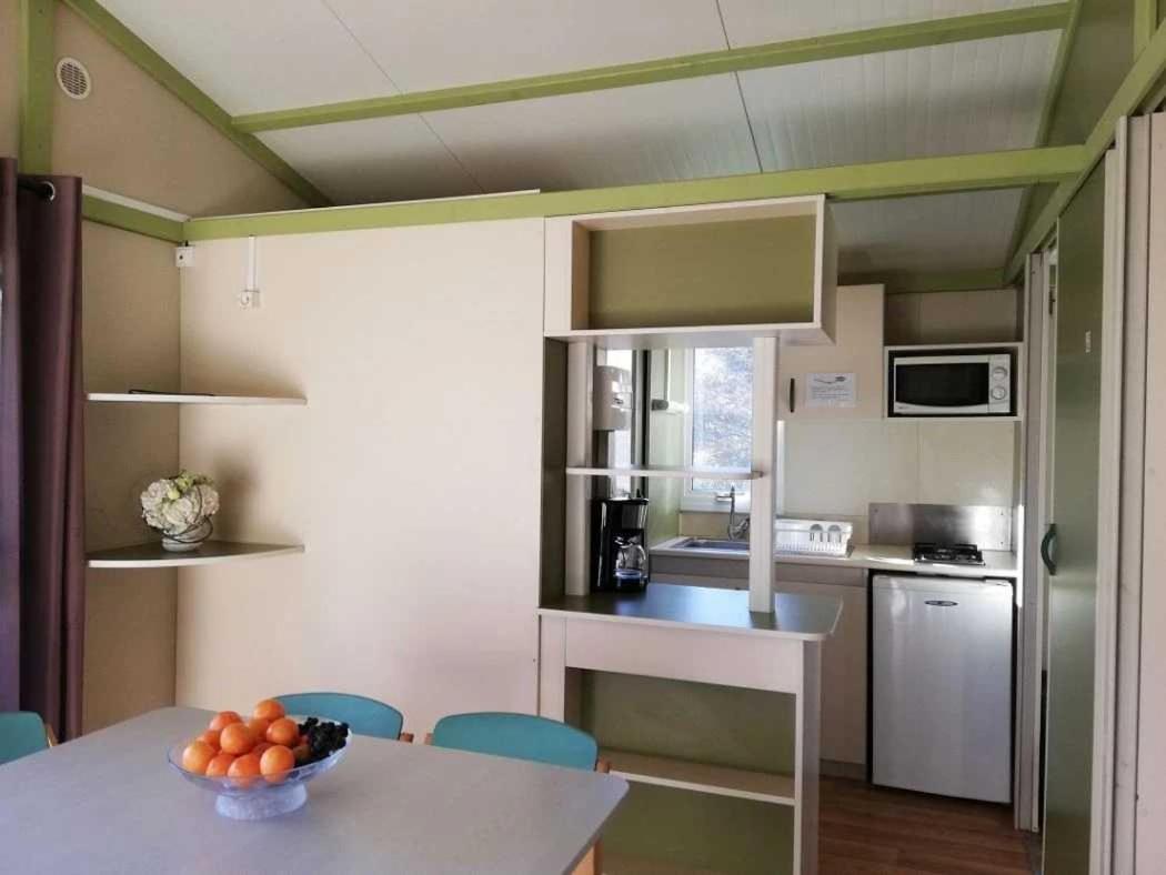 Camping - Piscine - Ccbaieb Montjoie-en-Couserans Bagian luar foto