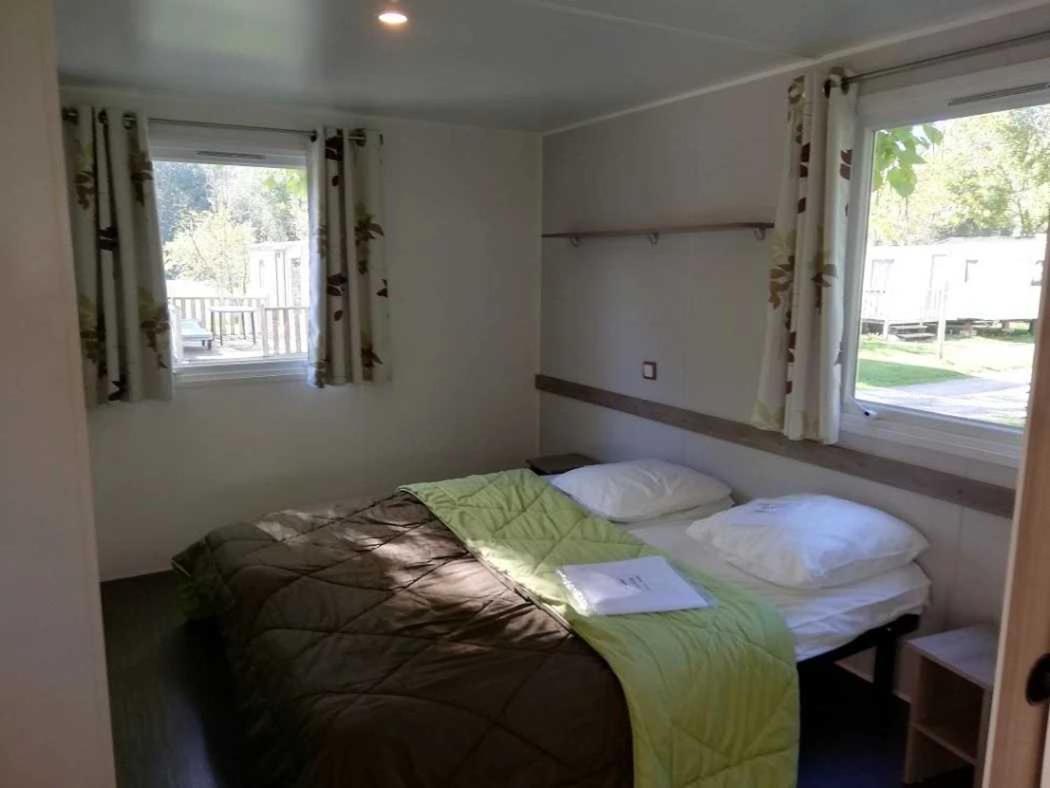 Camping - Piscine - Ccbaieb Montjoie-en-Couserans Bagian luar foto