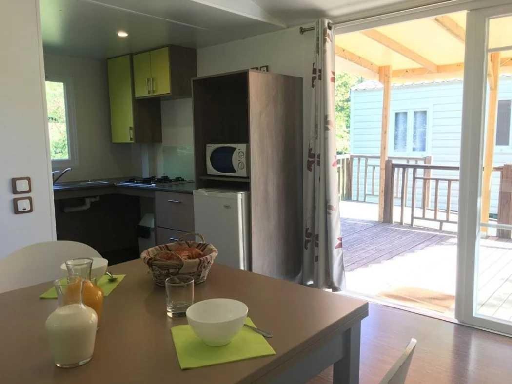 Camping - Piscine - Ccbaieb Montjoie-en-Couserans Bagian luar foto